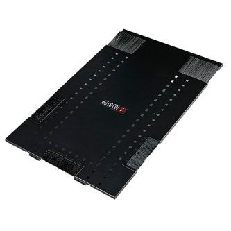 APC/Schneider Electric NetShelter SX 600mm Wide x 1070mm Deep