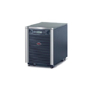 APC/Schneider Electric Symmetra LX 8kVA Scalable to 8kVA N+1 To